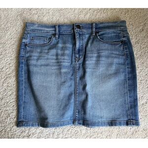NWOT Made And Loved Ann Taylor LOFT Denim Jean Skirt